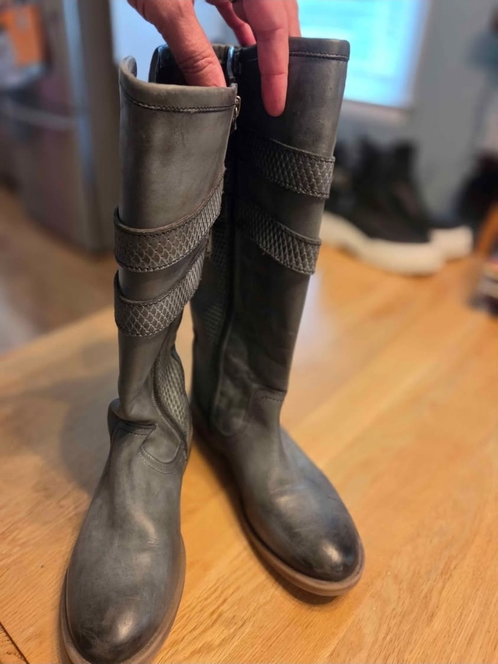 Women's Tall Leather Heeled Boots - Gray
